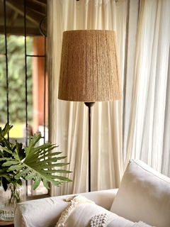 LAMPARA DE PIE YUTE - tienda online