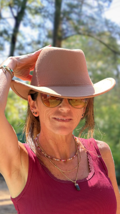 SOMBRERO PANA CAMEL - tienda online