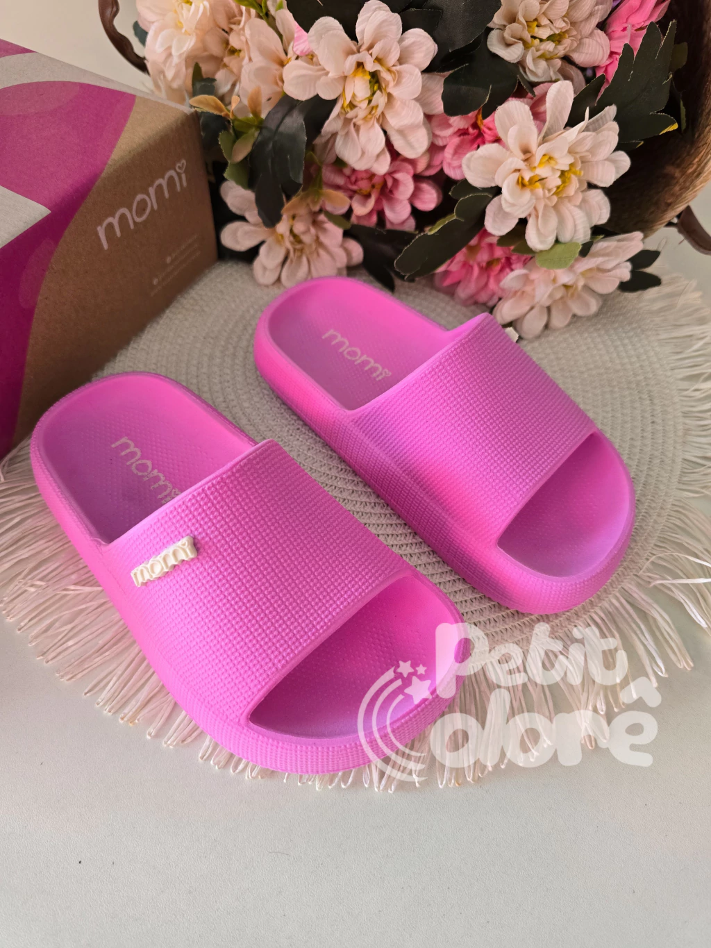 Chinelo slide infantil nuvem rosa Momi AH008