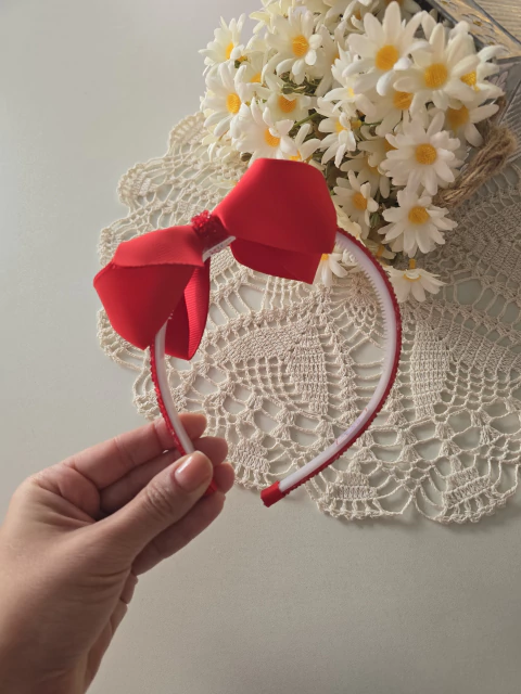 Tiara infantil laço vermelho com brilhos - comprar online