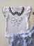 Conjunto bebê body floral branco e azul Milon 213 na internet