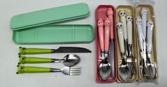 SET CUBIERTOS CON ESTUCHE ANIMALES - comprar online