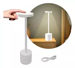 LAMPARA VELADOR LED RECARGABLE USB TACTIL en internet