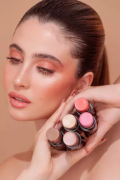 Cheek Stick Rubor Bronzer Cremoso En Barra Andrea Pellegrino - comprar online