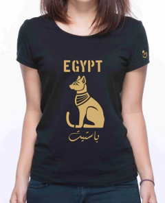 Bastet. Egipto. Egypt. Remera entallada de algodón peinado premium! Estampa dorada. - comprar online