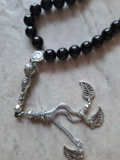 Masbaha. Tasbih. Piedra Agata Negra natural. Premium. 33 cuentas.Rezo. - Habibis Remeras