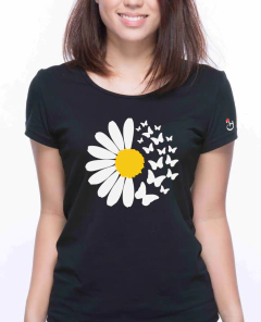 Margaritas. Remera entallada de algodón peinado premium!