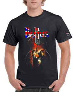 THE BEATLES. Guitarra Bandera. MOD. 009. Remera de algodón peinado premium!