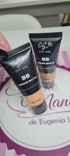 BASE MAQUILLAJE CITY MATTE