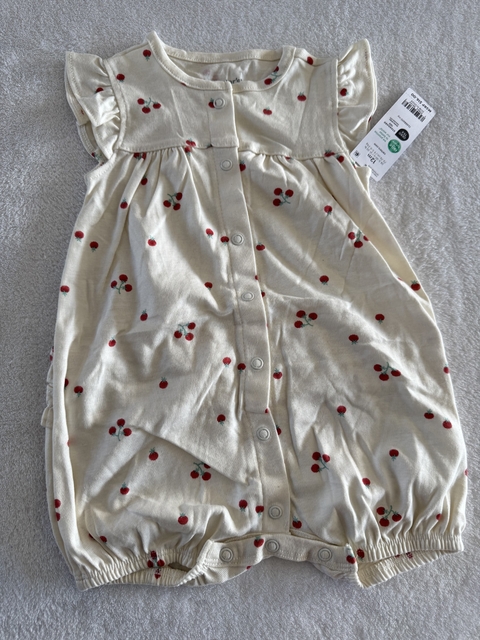 ROMPER BEGE CARTERS