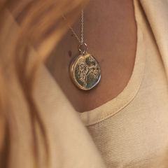 COLLAR LEO