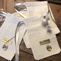 Collar Orquídea - Septiembre Oficial