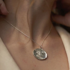 COLLAR TAURO en internet