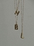 Collar Initial en internet