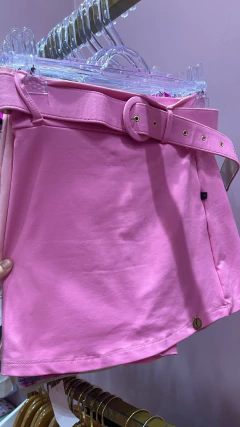 SHORTS SAIA SAL E PIMENTA na internet