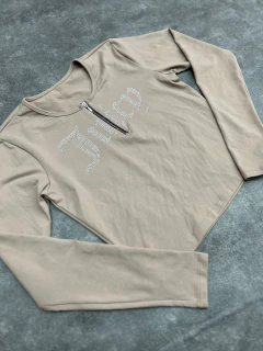 CROPPED MANGA LONGA JUICY - Sandra Hilario Multimarcas