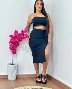 CONJUNTO TOP COM SAIA
