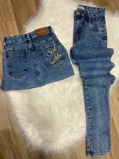 CALÇA JEANS BORDADA SAL E PIMENTA