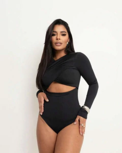 BODY MANGA LONGA C/ ABERTURA NA FRENTE