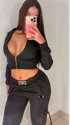 CONJUNTO ALFAIATARIA CALÇA E JAQUETA BOMBER - comprar online