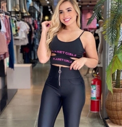 CROPPED ABERTURA PLANET GIRLS