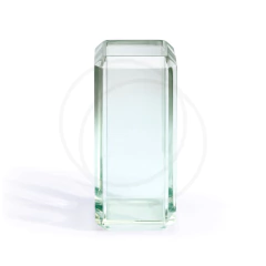 Vaso Jewels M - Turmalina Verde - Onom Design