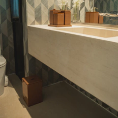 LIXEIRA DE PISO DORIA - MOCHA MOUSSE na internet