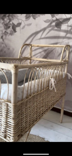 Cuna con colchón y chichonera - Paysana