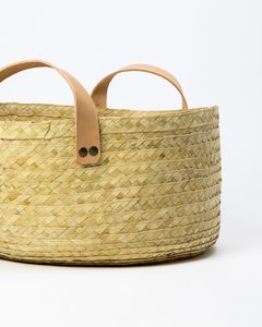 Canasto 40 x 22 con cuero - comprar online