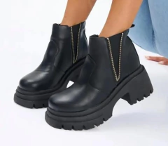Praga boots en internet