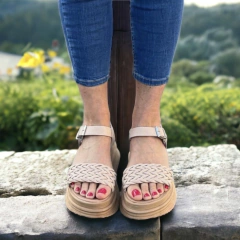 Antonia Beige
