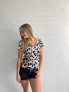 REMERA NAO