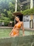 CALCINHA BRENDA REGULAGEM NA LATERAL LARANJA DOTS