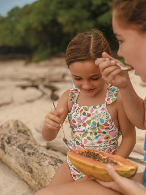 VOLADO CRUZADO EN ESPALDA - Flor cosida