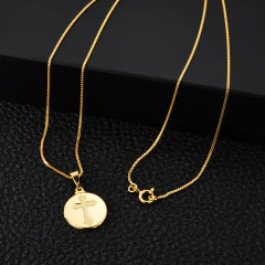 Corrente Veneziana 1,5mm (45cm) (Fecho Tradicional) + Pingente Medalha Cruz (P)