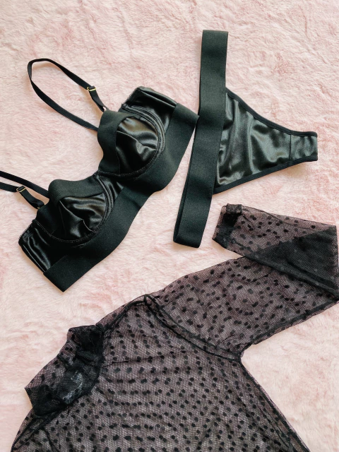 PACK 3 PEÇAS BODY POÁ + CONJUNTO ZOE - comprar online