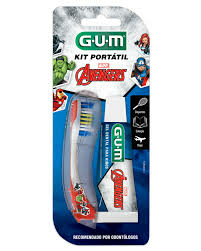 G.U.M KIT PORTÁTIL AVENGERS cepillo + pasta
