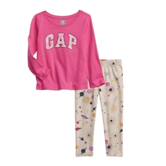 Conjunto GAP Camiseta e legging