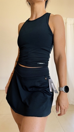 Musculosa Corta Black - comprar online