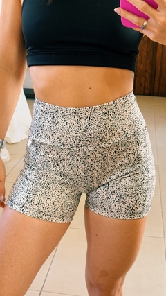 Short Swirl C/bolsiilo - Arena - comprar online