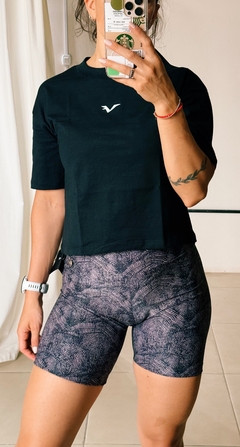 Remera Jersey Crop Black en internet