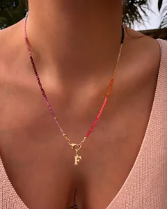 Gargantilha (FÉ)STEJAR c/ Inicial (TEMOS TODAS AS LETRAS DO ALFABETO) na internet