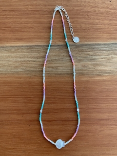Choker Mini Miçangas Tubinhos Coloridos, Bolinhas e Concha em Madrepérola - Banhada à Ouro / Banhada à Prata ⚓︎