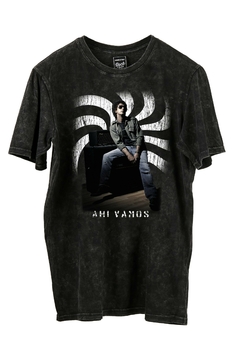 Remera Gustavo Cerati - Ahi vamos! (Nevada o Negra)