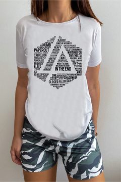 Remera Linkin Park (Mujer) en internet