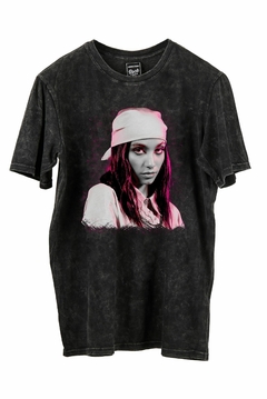 Remera Maria Becerra Face (Nevada,Negra o Blanca)