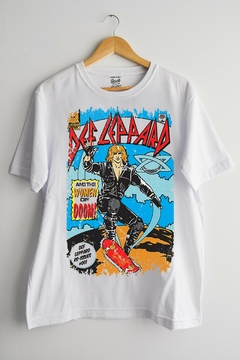 Remera Def Leppard - And the women of the doom! (Nevada, Negra o Blanca) en internet