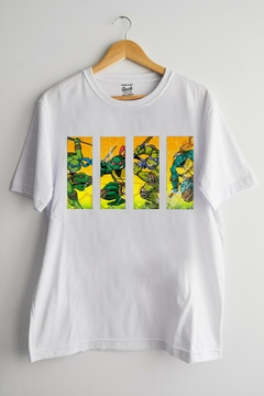 Remera Tortugas Ninjas Cuadros (Nevada, Negra o Blanca) en internet