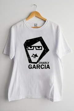 Remera Charly García (Nevada, Negra o Blanca) en internet