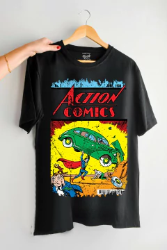 Remera Superman Action Comics (Nevada, Negra o Blanca) en internet